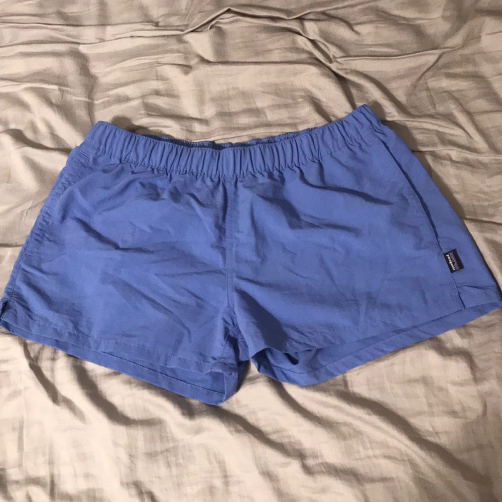 Women’s  Patagonia Barely Baggies 2 1/2” shorts